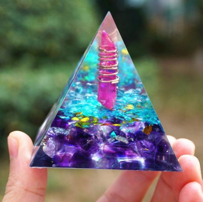 5cm Crystal Ball Chakra Pyramid