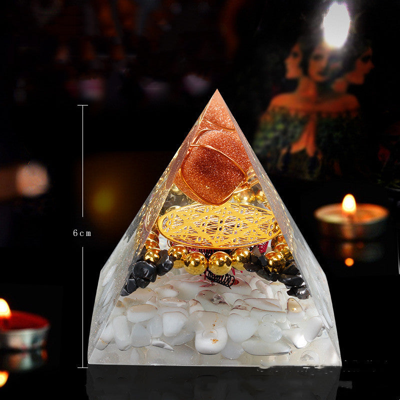 Natural Crystal Crushed Stone Creative Energy Pyramid