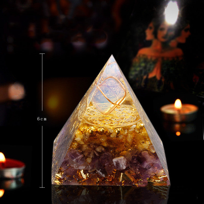 Natural Crystal Crushed Stone Creative Energy Pyramid